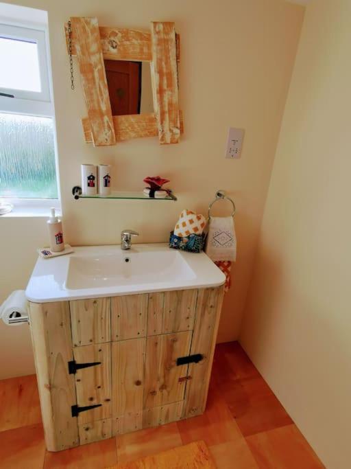 The Gate House Villa Kirkistown Luaran gambar