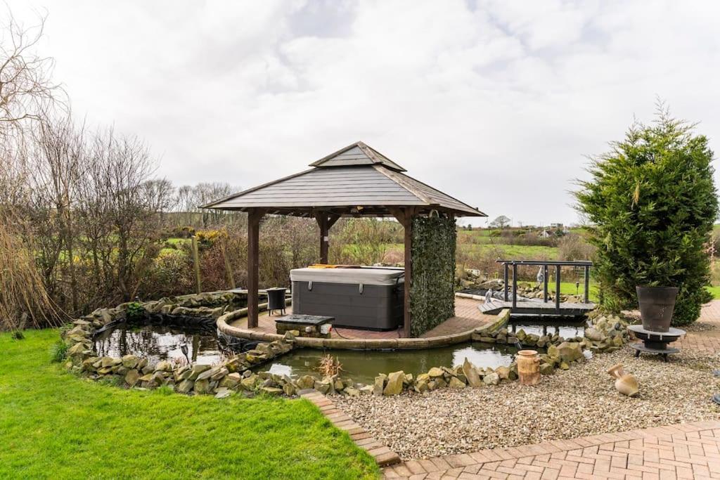 The Gate House Villa Kirkistown Luaran gambar
