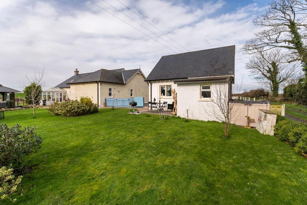 The Gate House Villa Kirkistown Luaran gambar